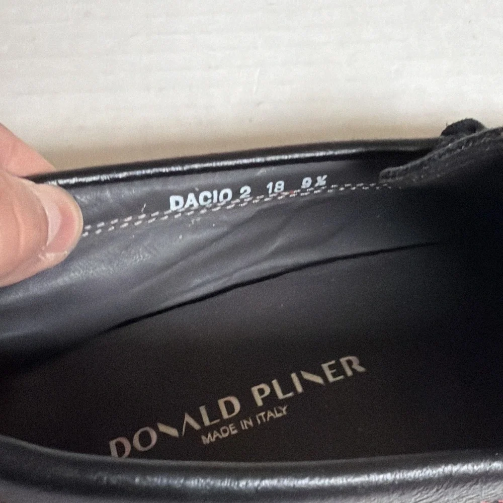 Donald Pliner Dacio 2‎ Black Pebbled Calf Leather Slip-On Loafers Men's 9.5 M